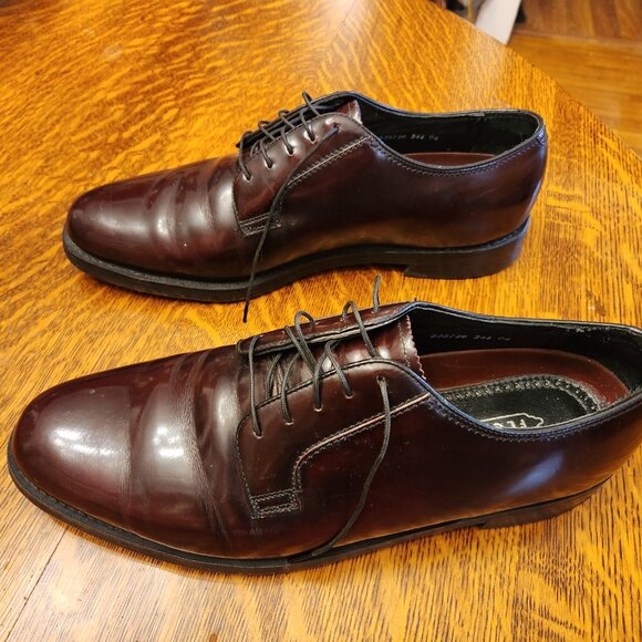 Oxfords_&_Derbys